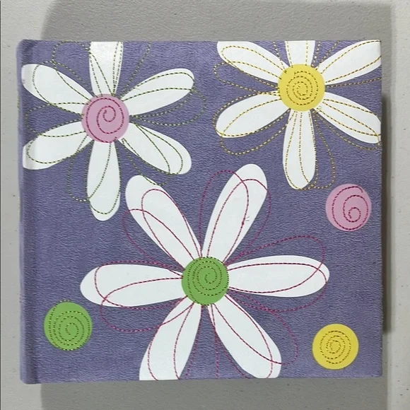 Floral Patterned Purple Album new - Picture 1 of 2